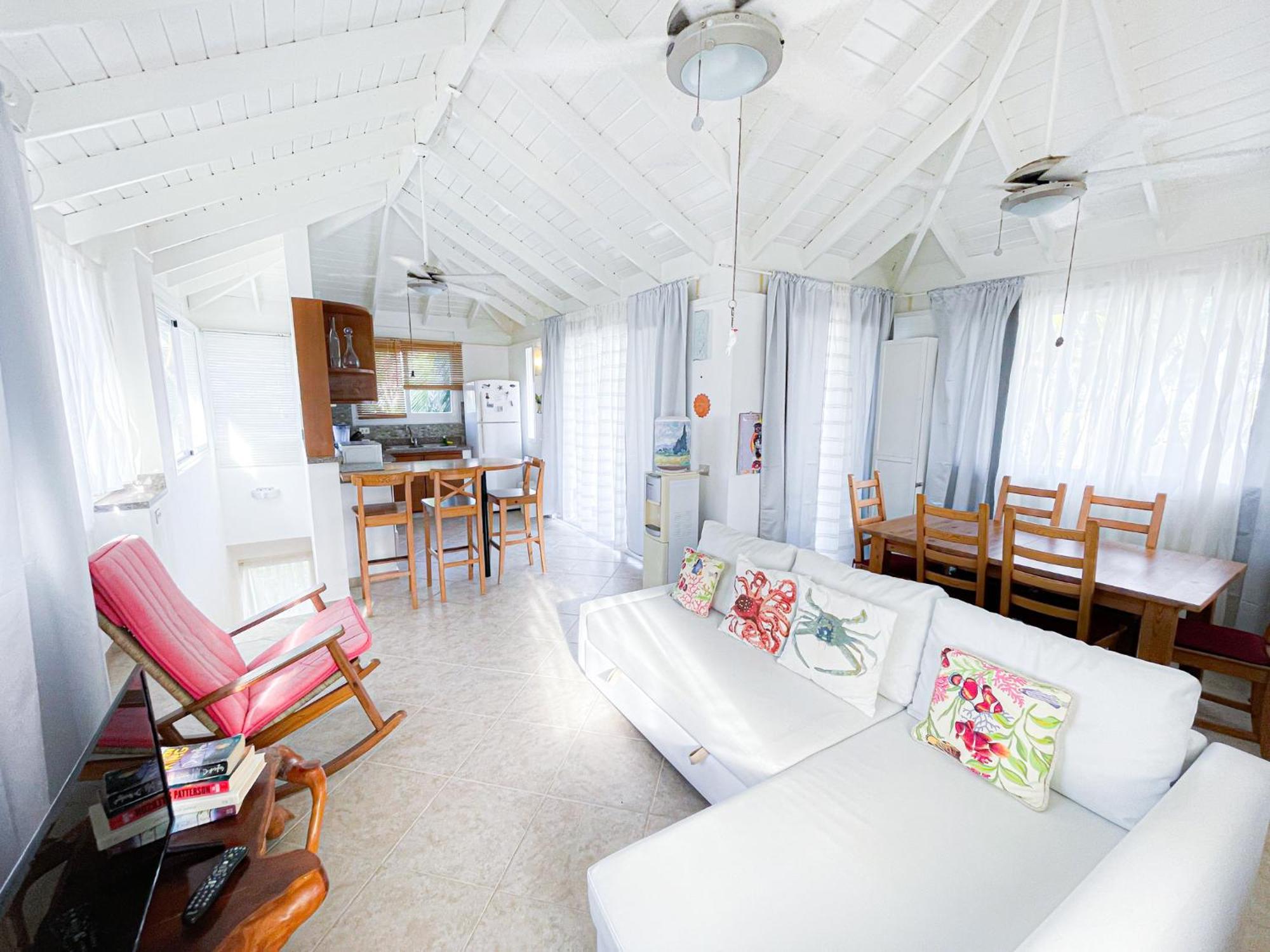 Sunny Seascape Villas & Aparts Hotel Wifi Bbq Los Corales Bavaro Beach Club & Spa Пунта Кана Екстериор снимка